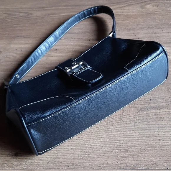 Handbag - Picture 14 of 16